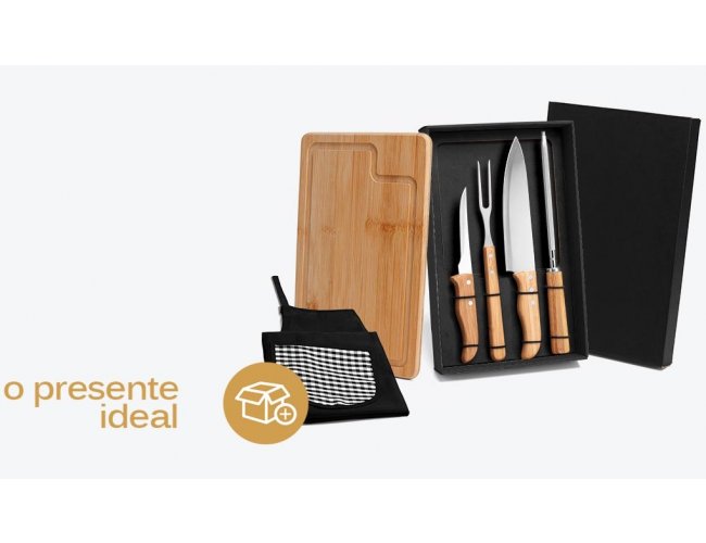 ME-04823-2 - Kit Churrasco com Tbua, Garfo, Chaira, Facas em Bambu/Inox e Avental